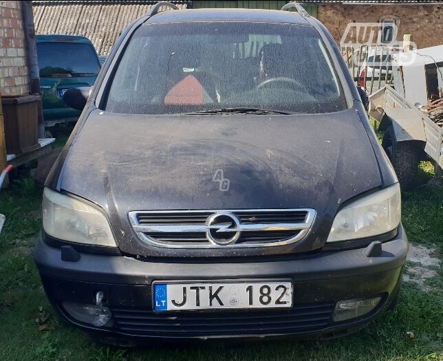 Opel Zafira 2002 m dalys