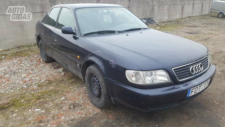 Audi A6 C4 1996 г запчясти
