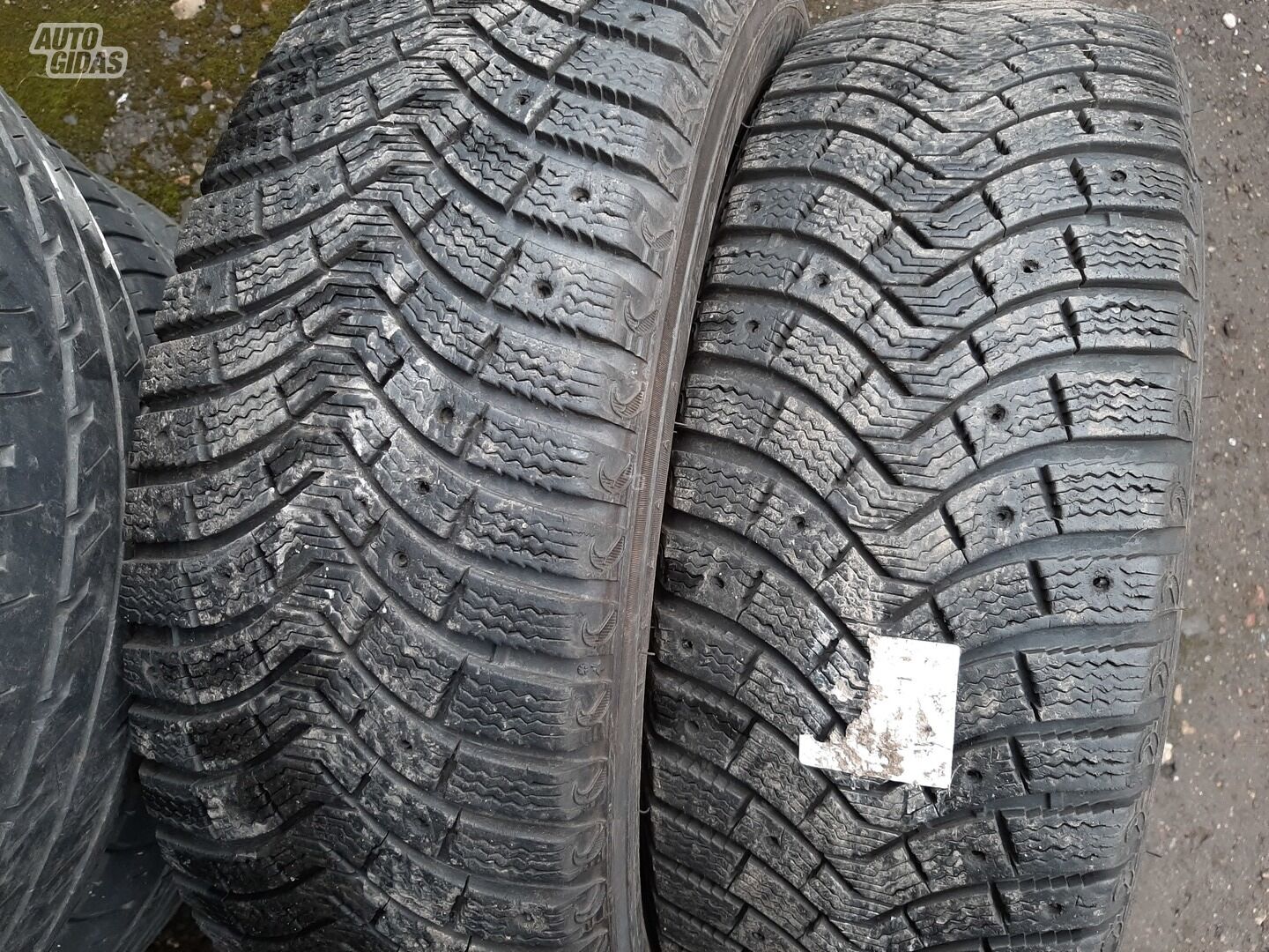 Michelin R17 universal tyres passanger car
