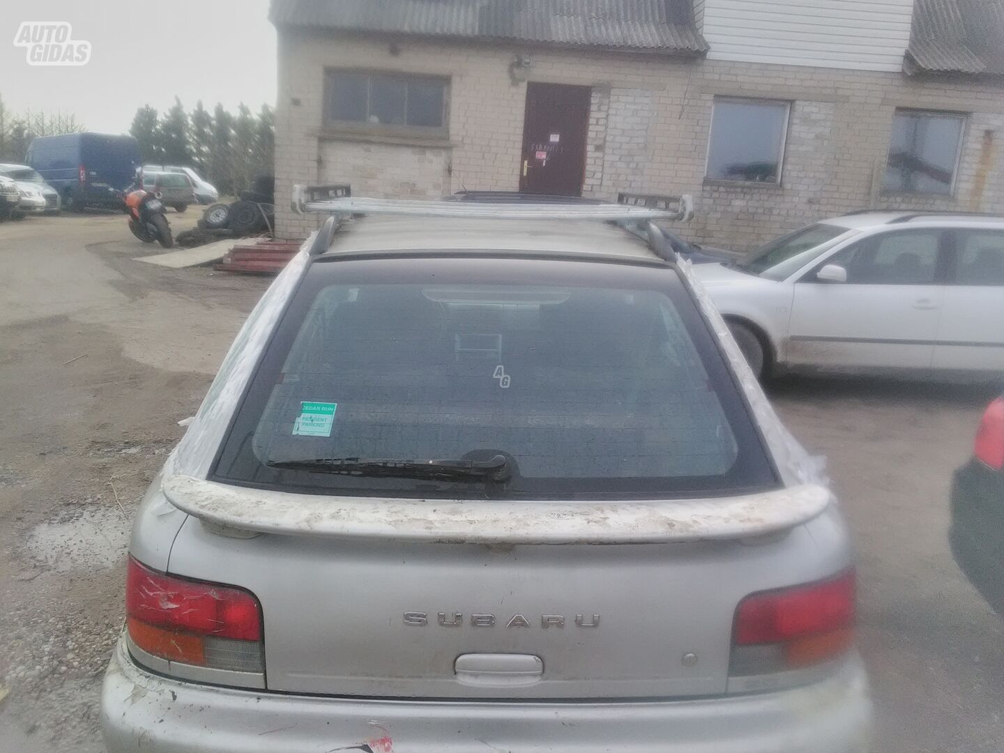Subaru Impreza 2000 г запчясти