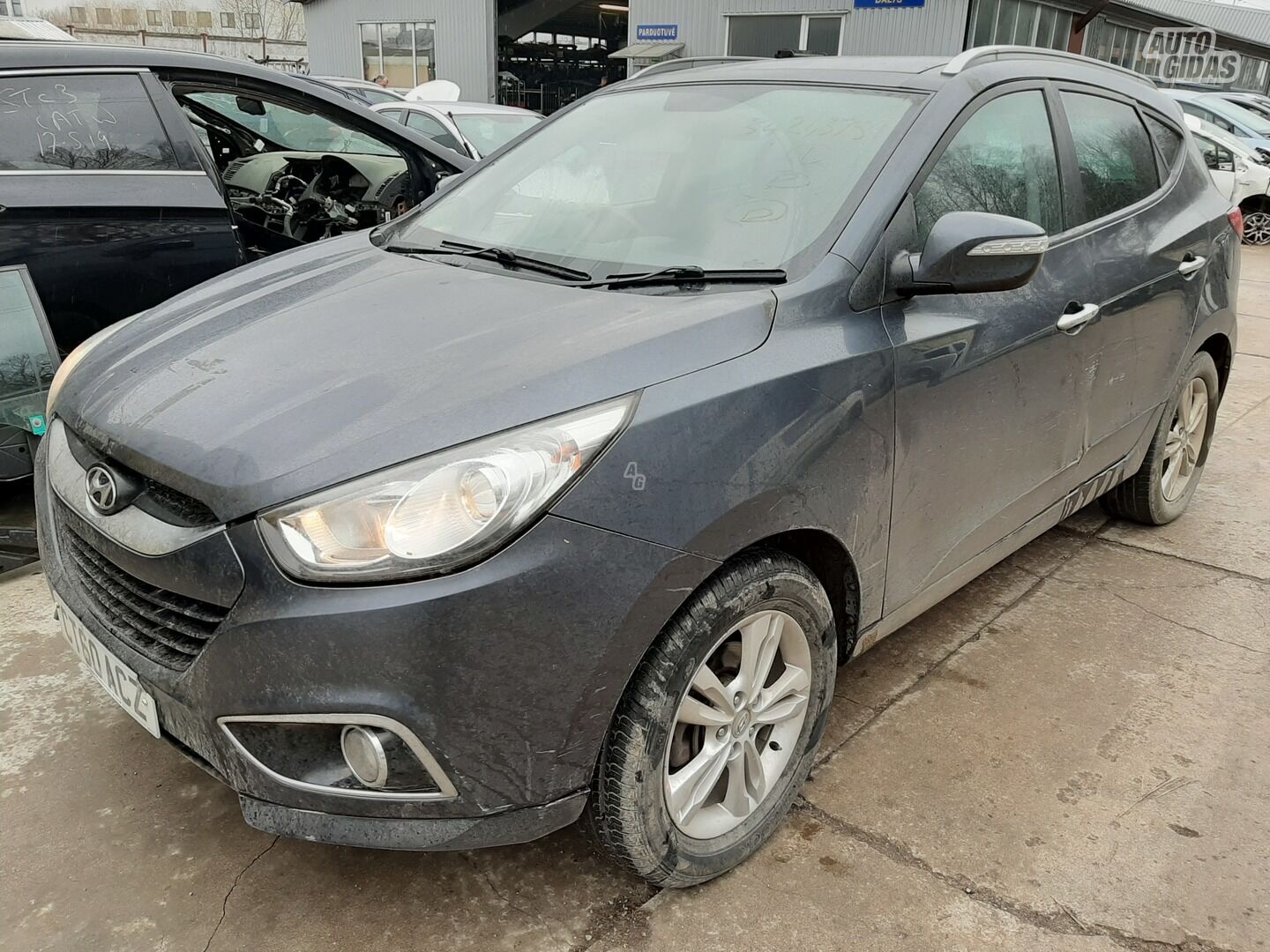 Hyundai Ix35 2011 y parts