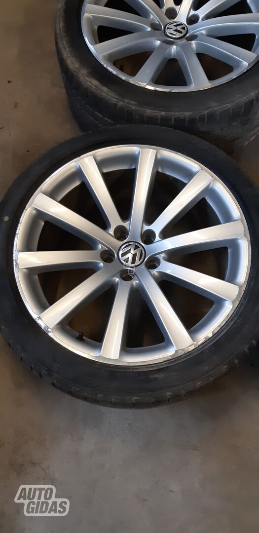 Volkswagen Tiguan R19 light alloy rims