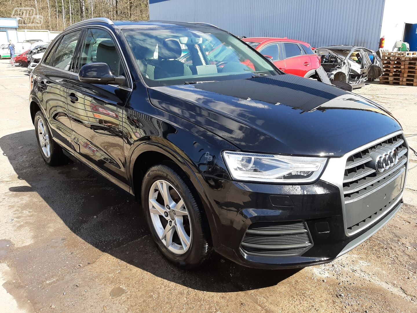 Audi Q3 2016 y parts