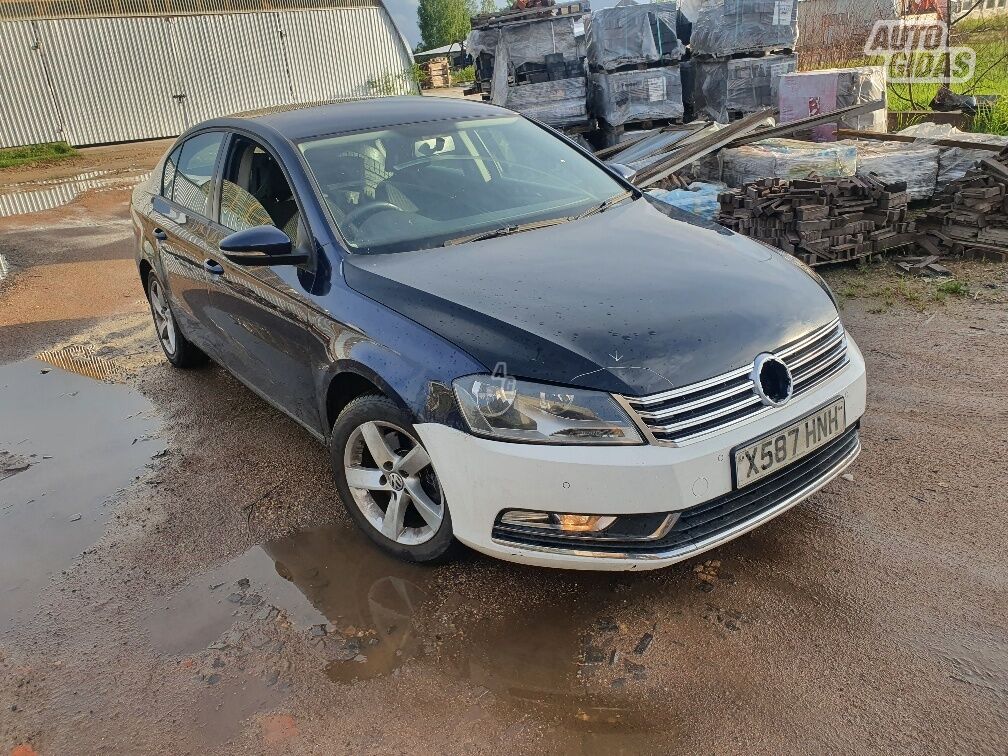 Volkswagen Passat B7 2011 m dalys