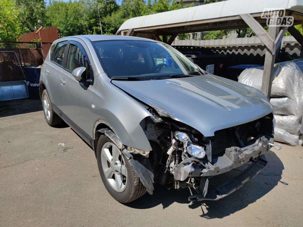 Nissan Qashqai 2009 y parts