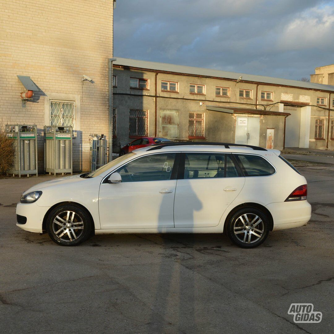 Volkswagen Golf VI 2012 г запчясти