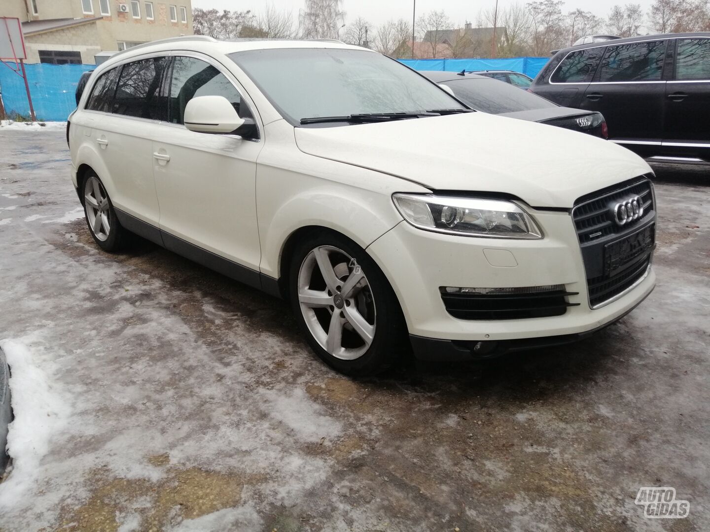 Audi Q7 2007 y parts