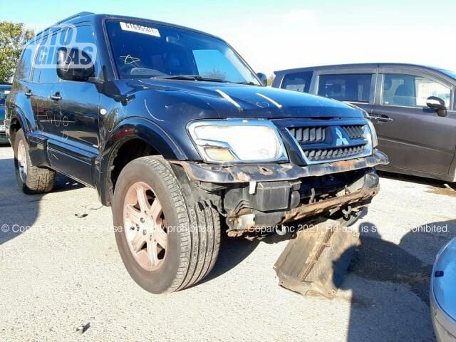 Mitsubishi Pajero 2005 г запчясти