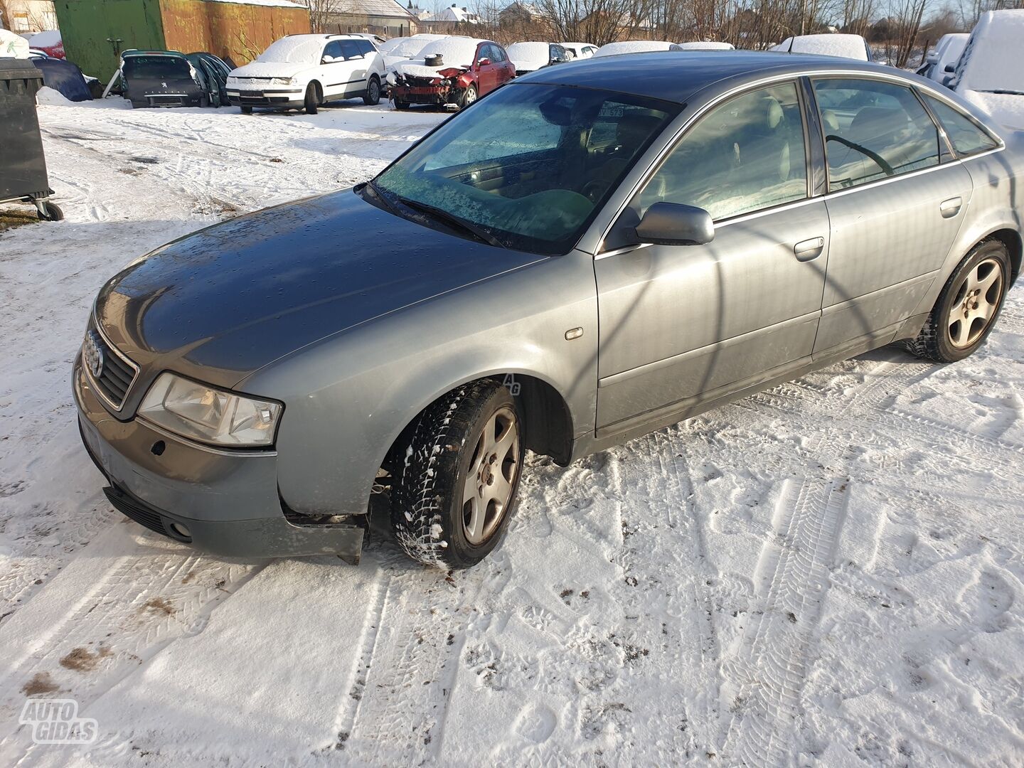 Audi A6 2000 m dalys