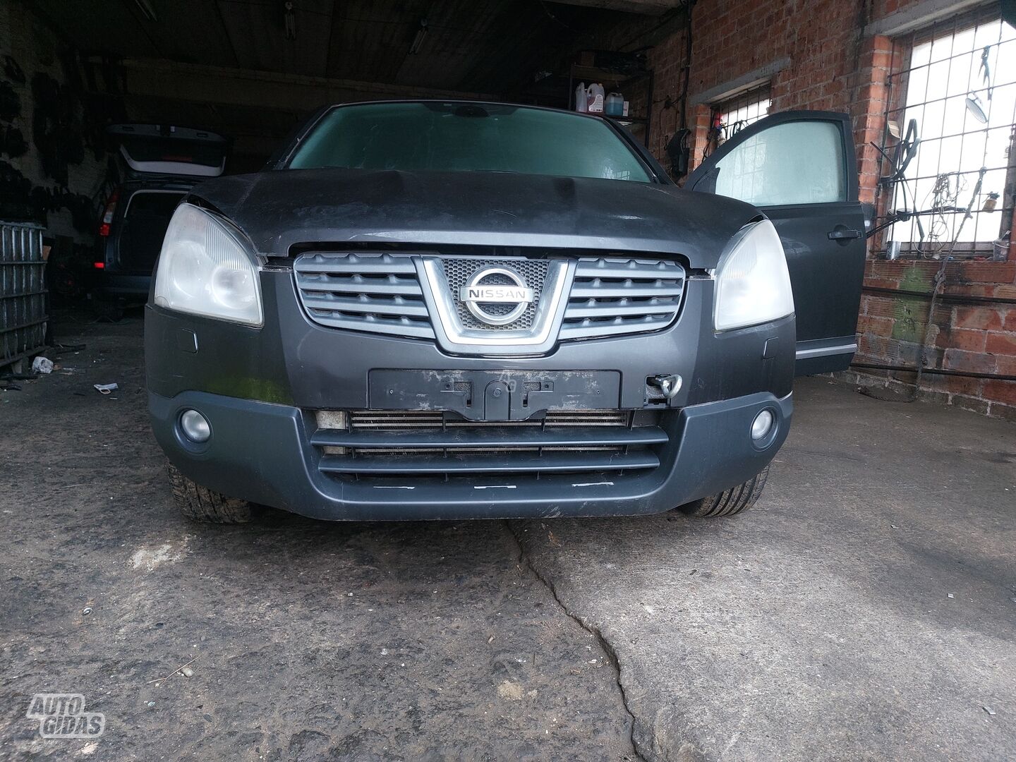 Nissan Qashqai 2008 m dalys