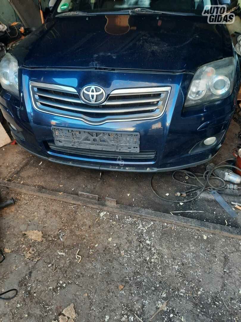 Toyota Avensis 2007 y parts