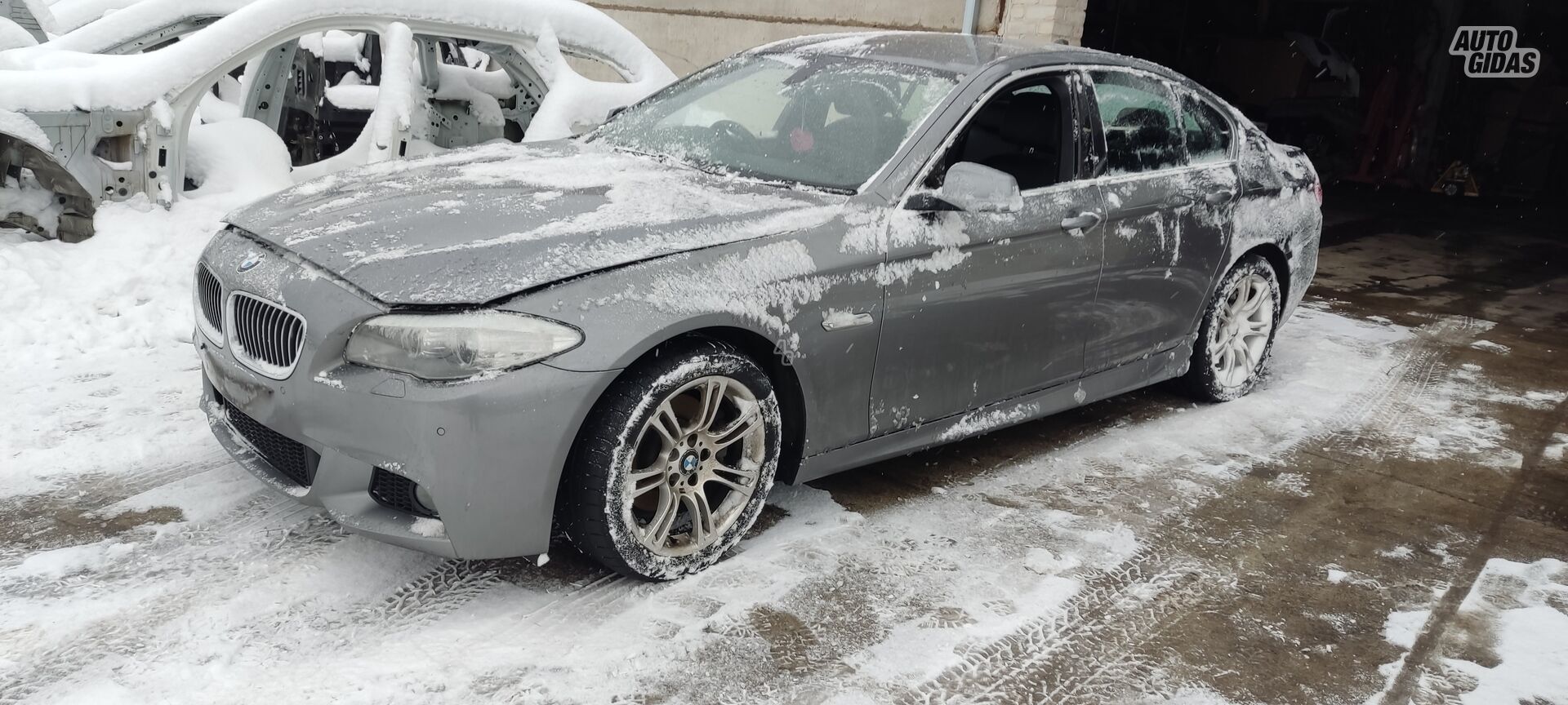 Bmw 520 F10 2013 m dalys