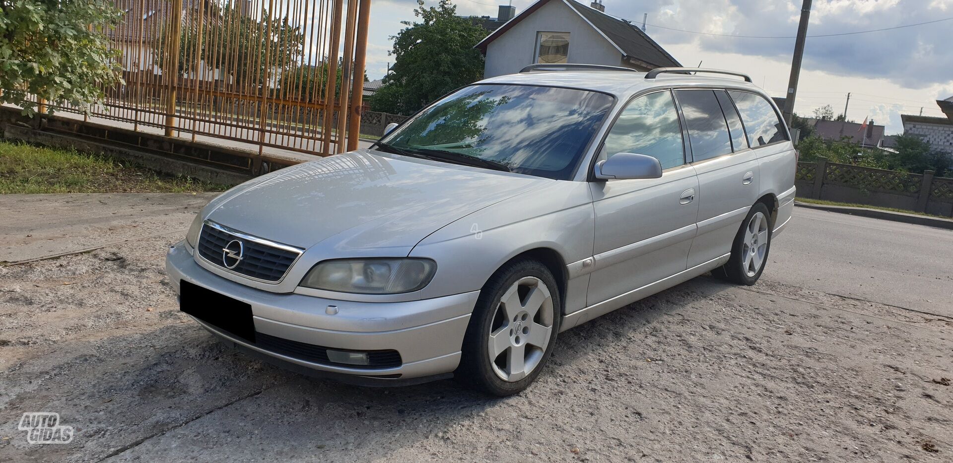 Opel Omega B FL 2002 m dalys