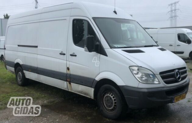 Mercedes-Benz Sprinter 2011 m dalys