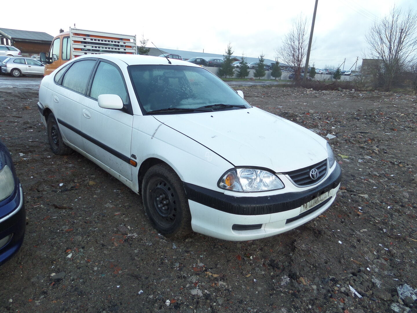 Toyota Avensis 2001 y parts