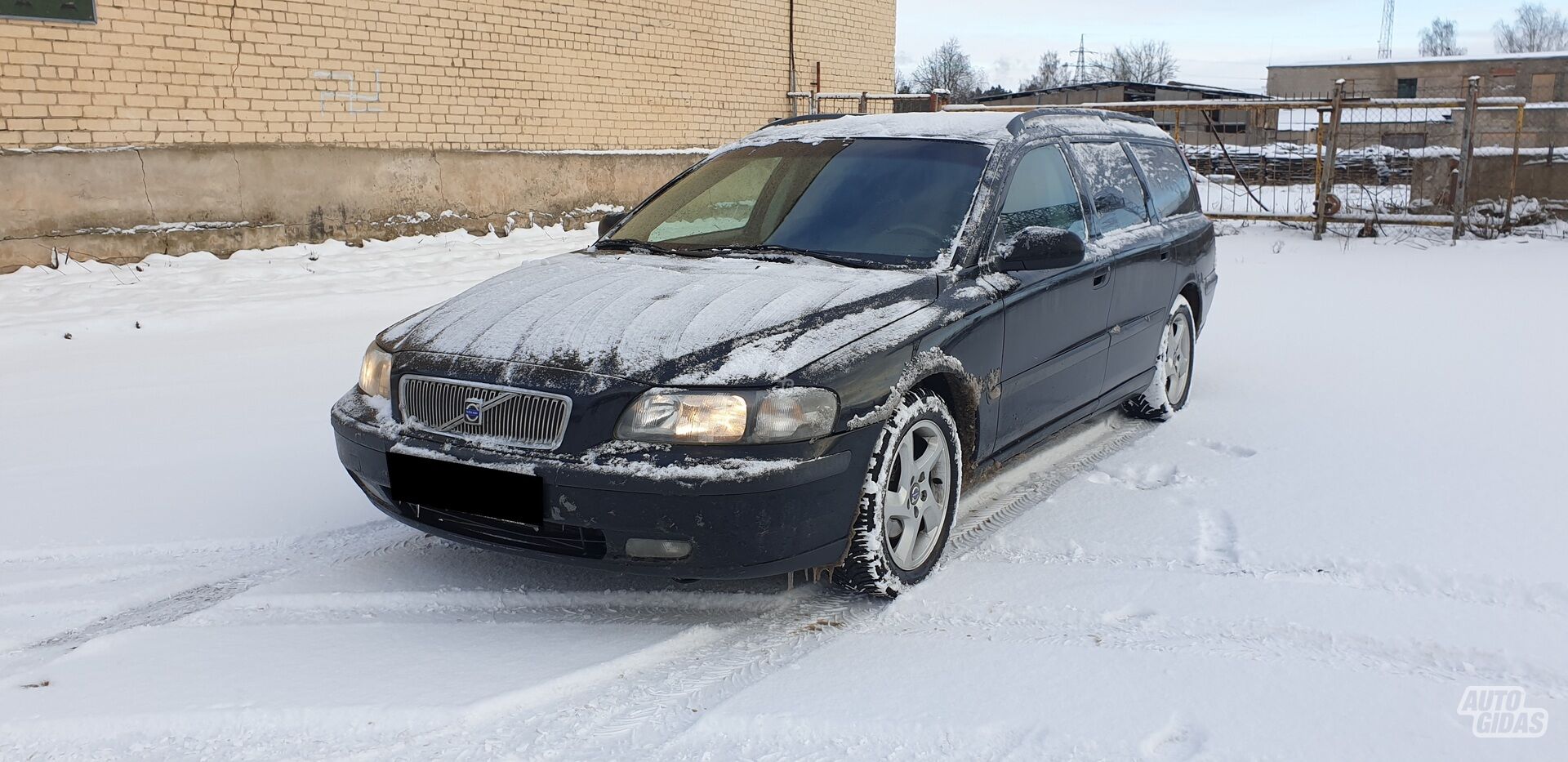 Volvo V70 II 2000 m dalys