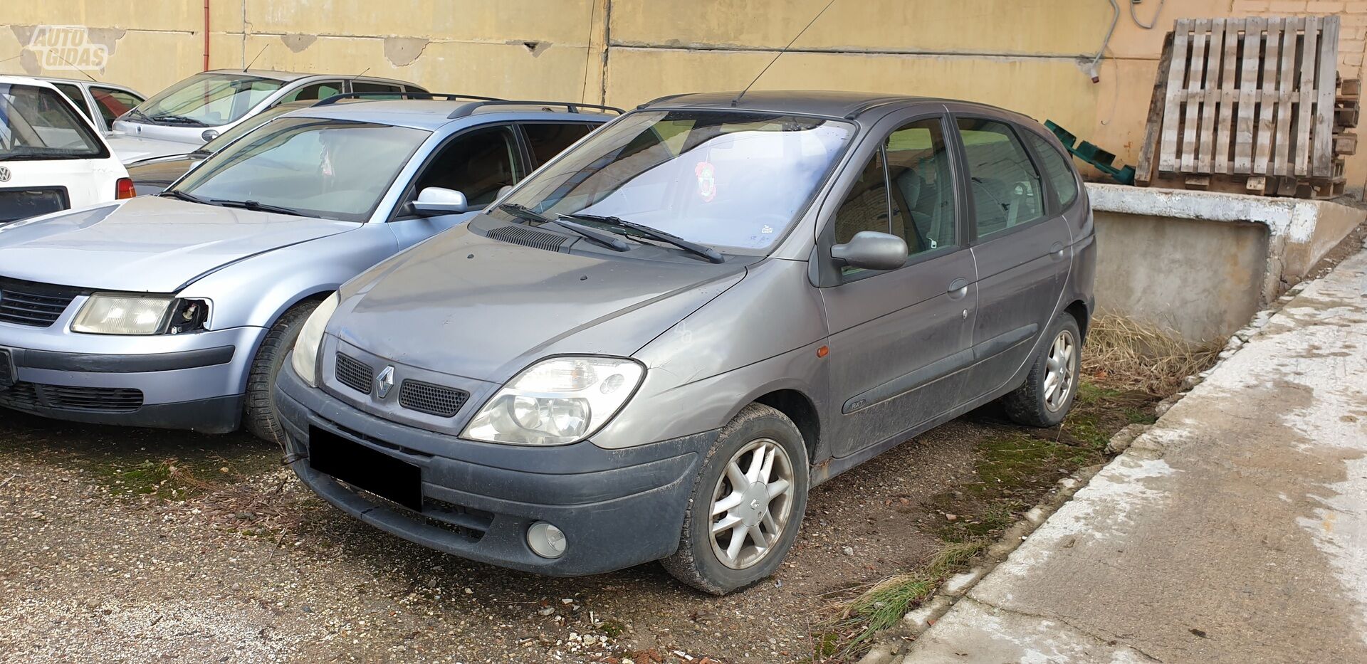 Renault Scenic I 2000 г запчясти