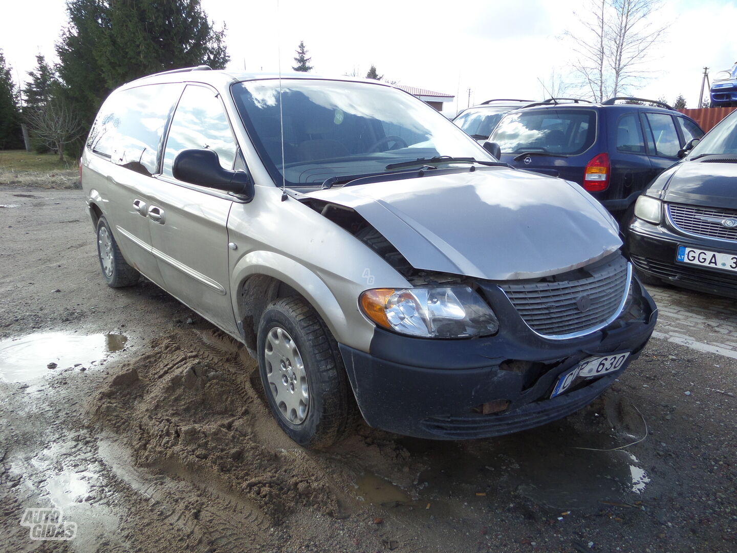 Chrysler Town & Country 2007 y parts