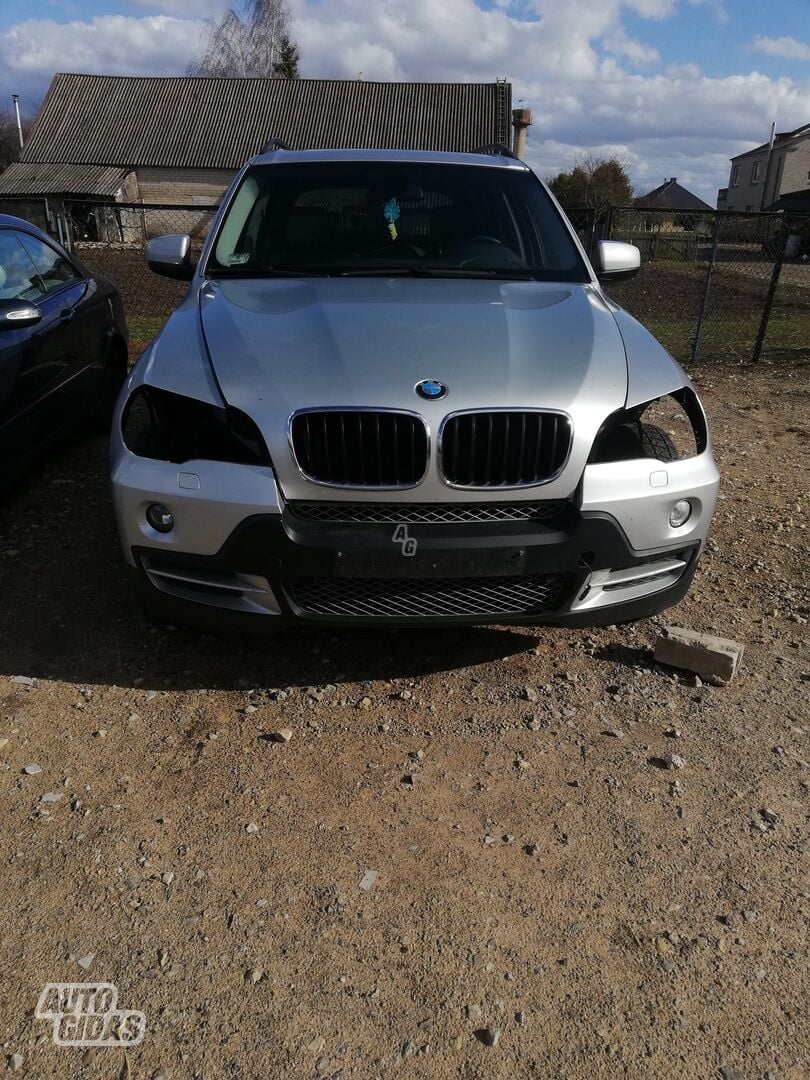 Bmw X5 E70 2008 m dalys