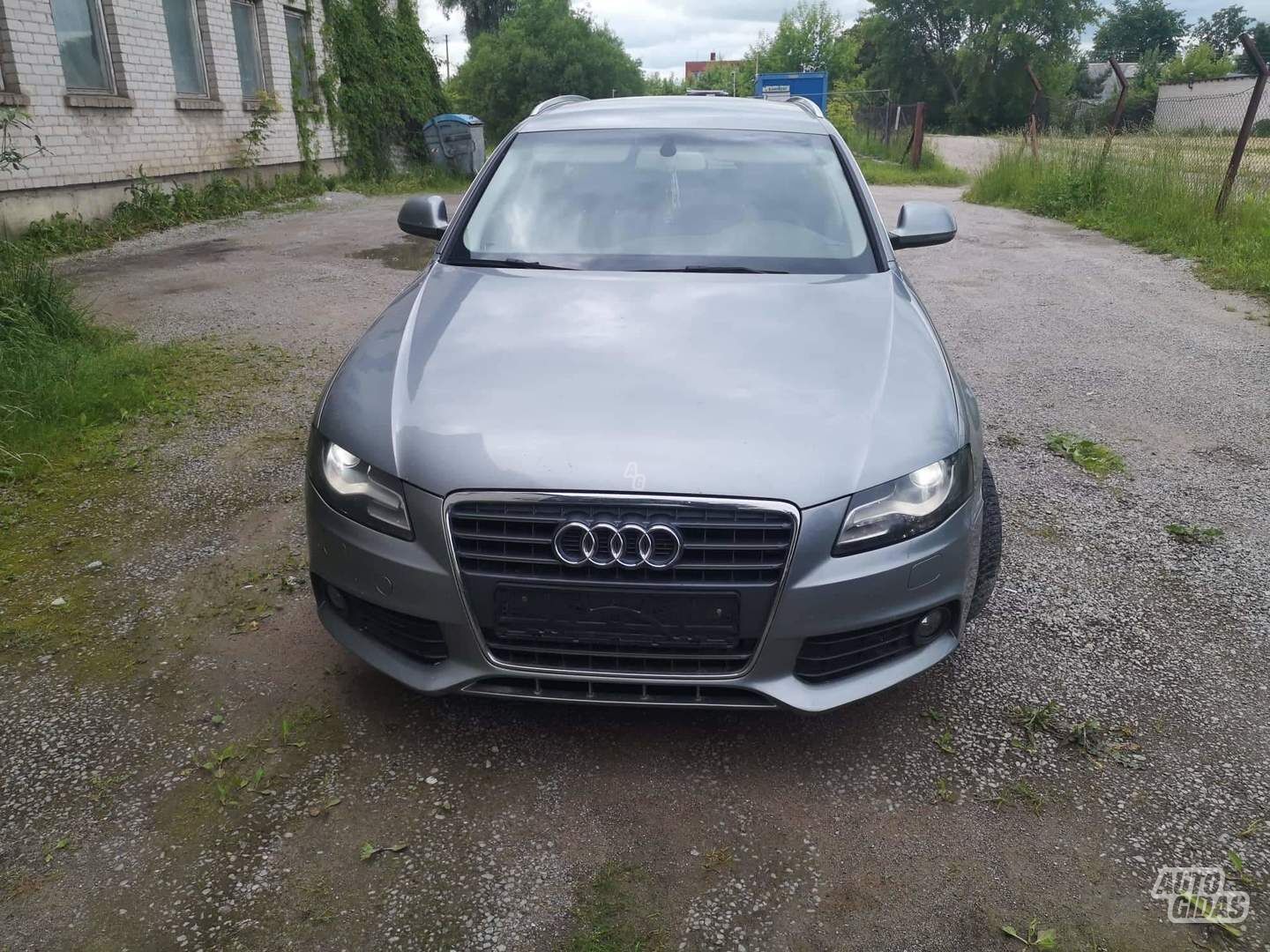 Audi A4 2010 m dalys