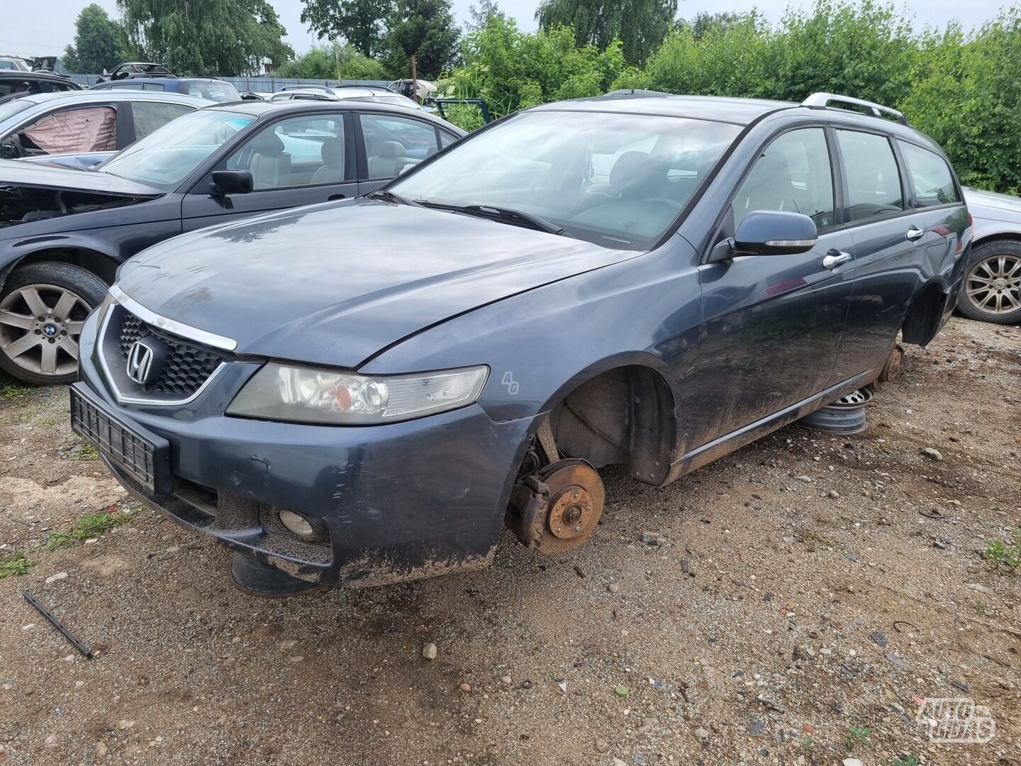 Honda Accord 2004 m dalys