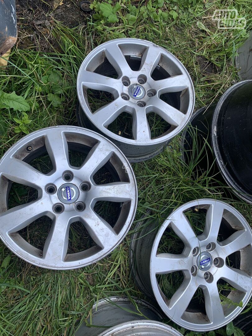 S60 light alloy R16 rims