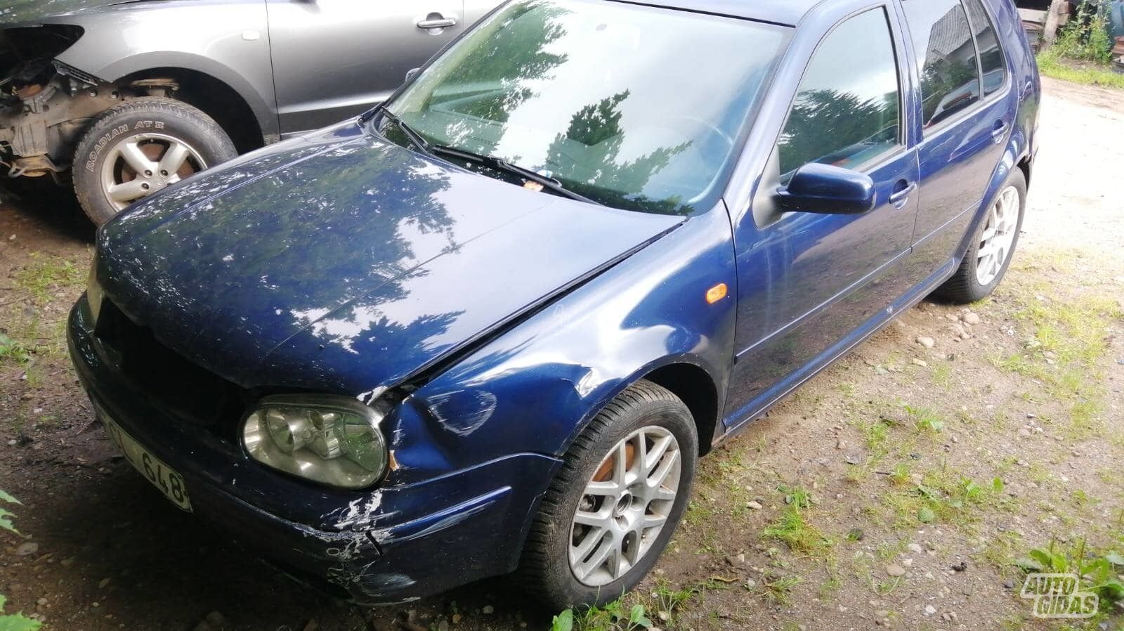 Volkswagen Golf 2000 y parts