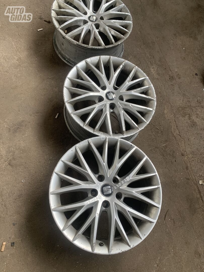 Light alloy R17 rims