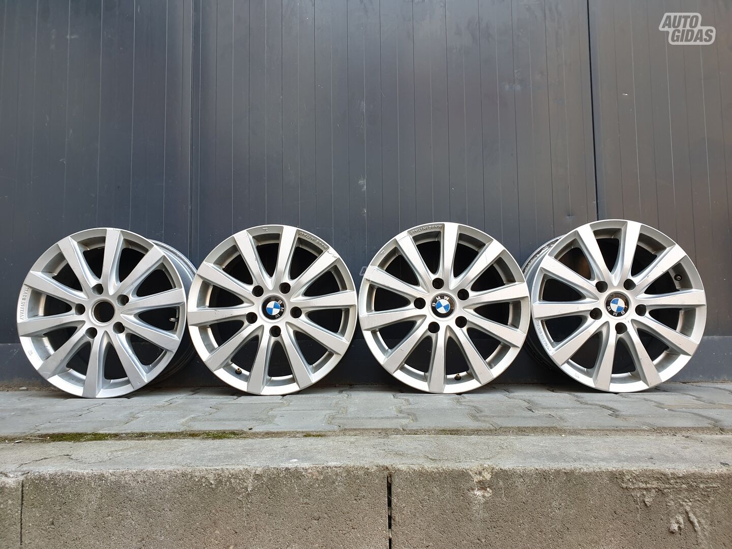 ET20 light alloy R16 rims