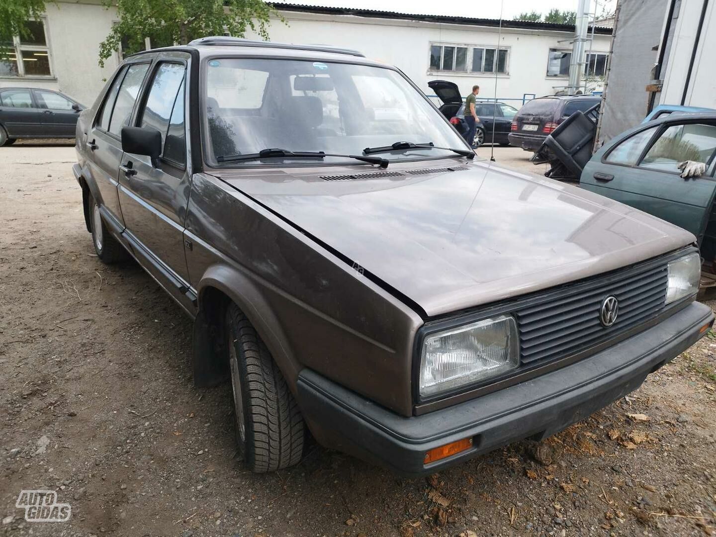 Volkswagen Jetta 1986 г запчясти