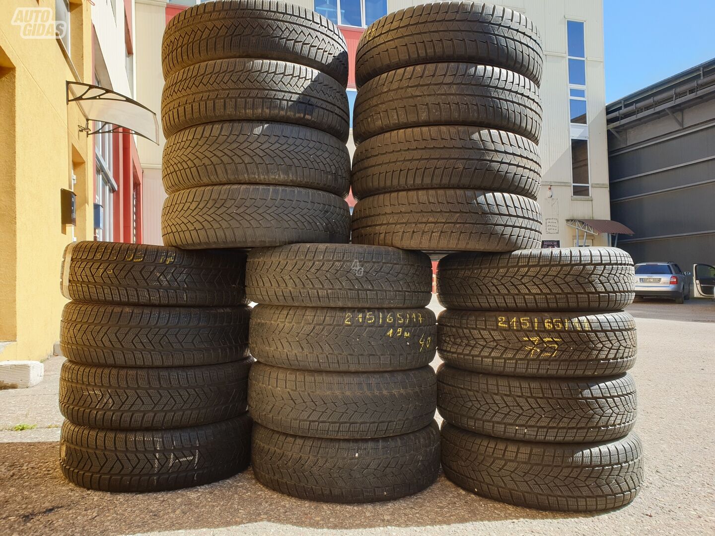 Goodyear didelis pasirinkimas R17 winter tyres passanger car