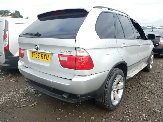 Bmw X5 2005 г запчясти