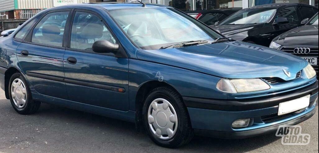 Renault Laguna 2000 г запчясти