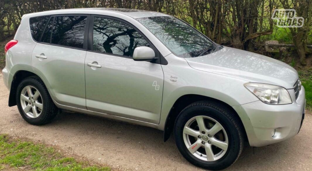 Toyota Rav4 2008 г запчясти