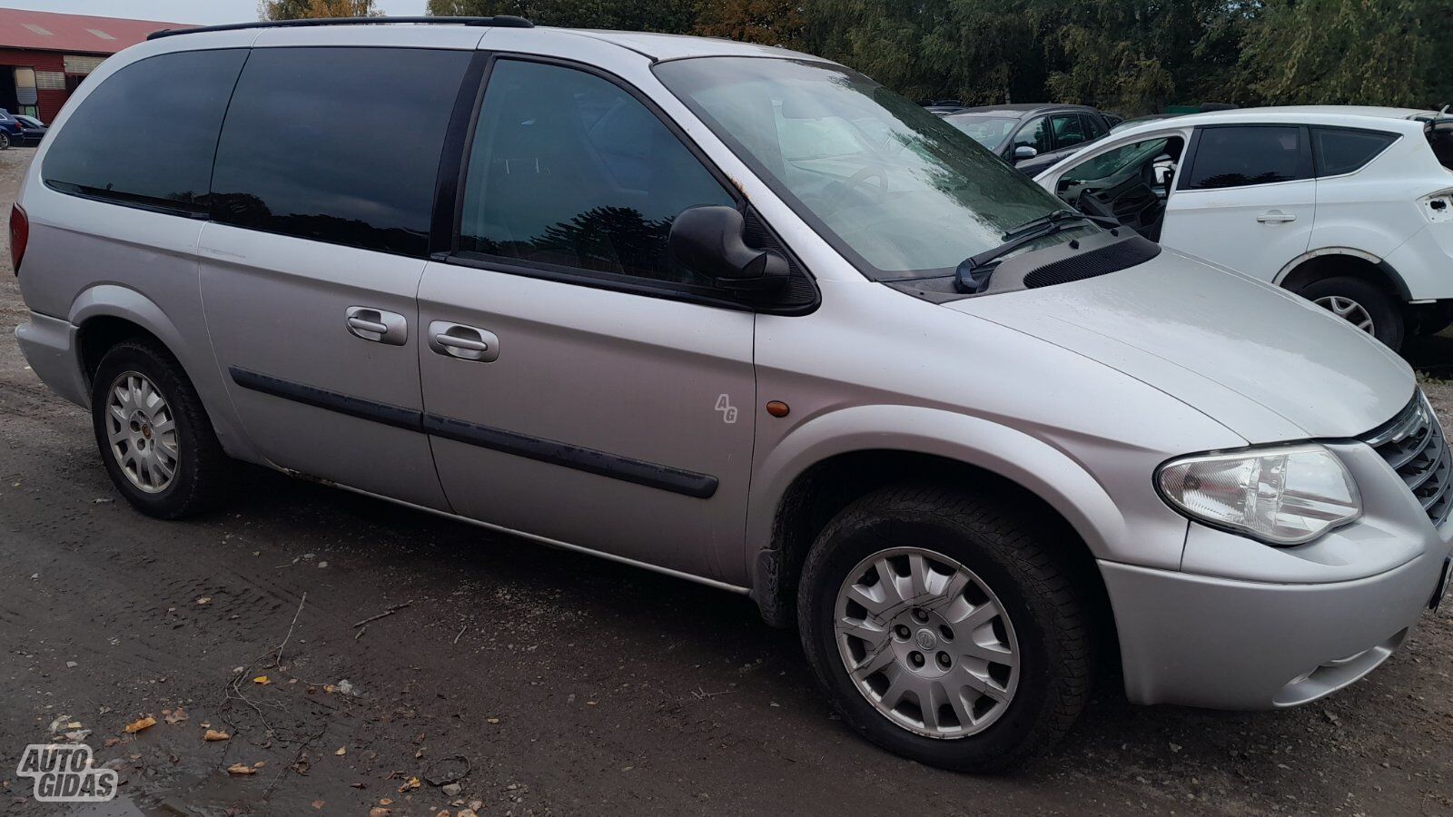 Chrysler Voyager 2004 г запчясти