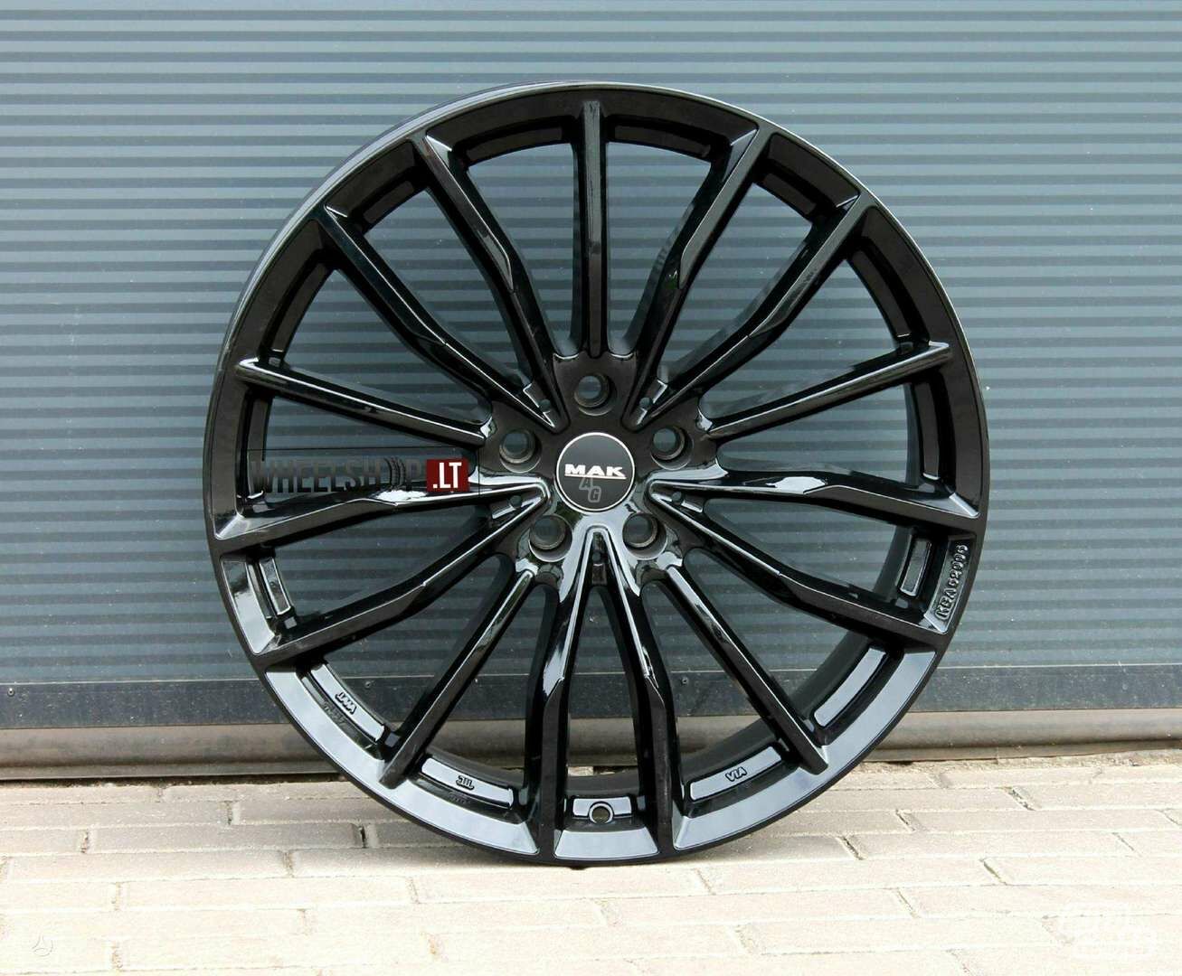 Rapp Gloss Black ratlankiai