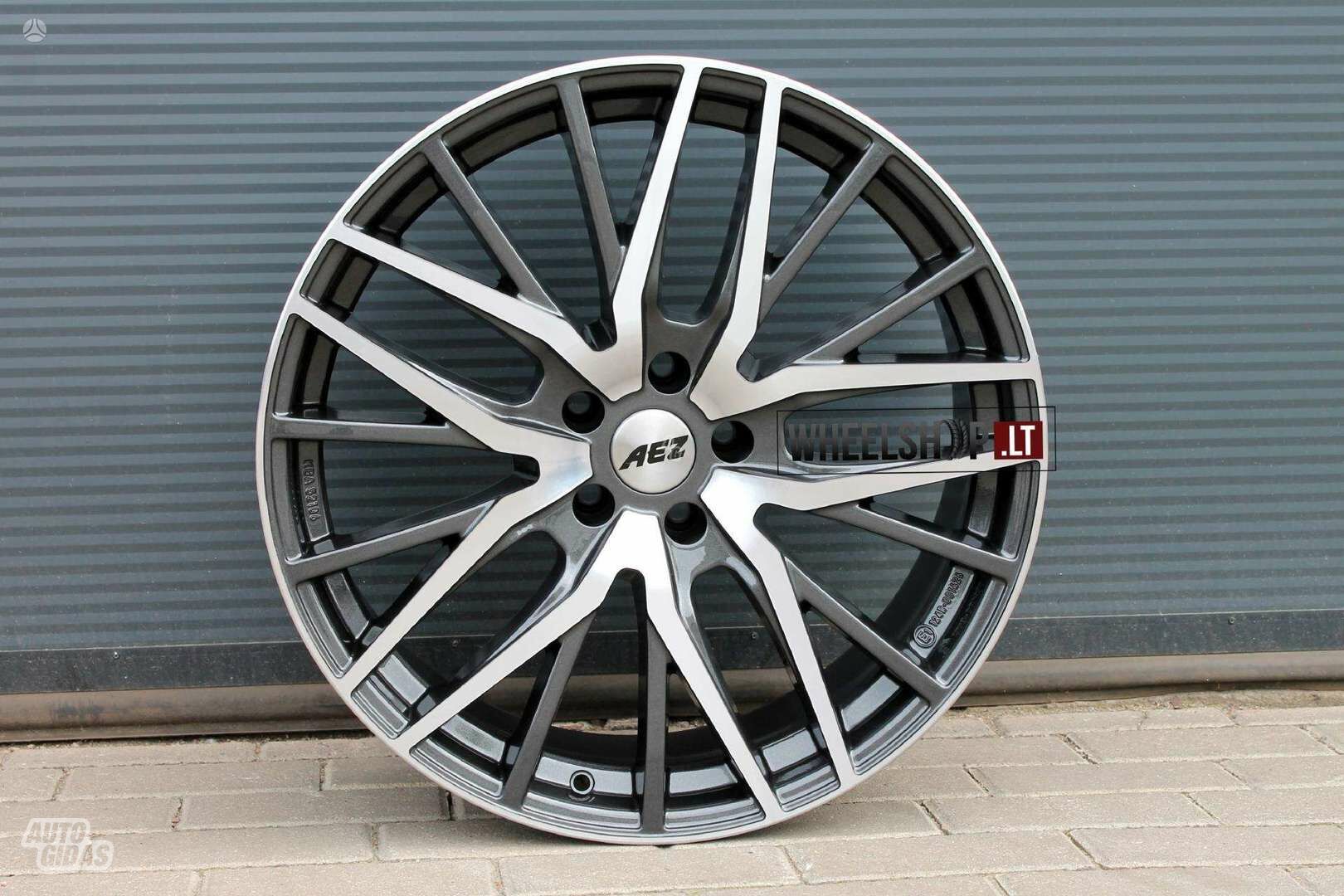 Panama Dark Polished rims