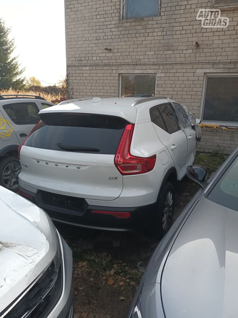 Volvo Xc40 2020 y parts