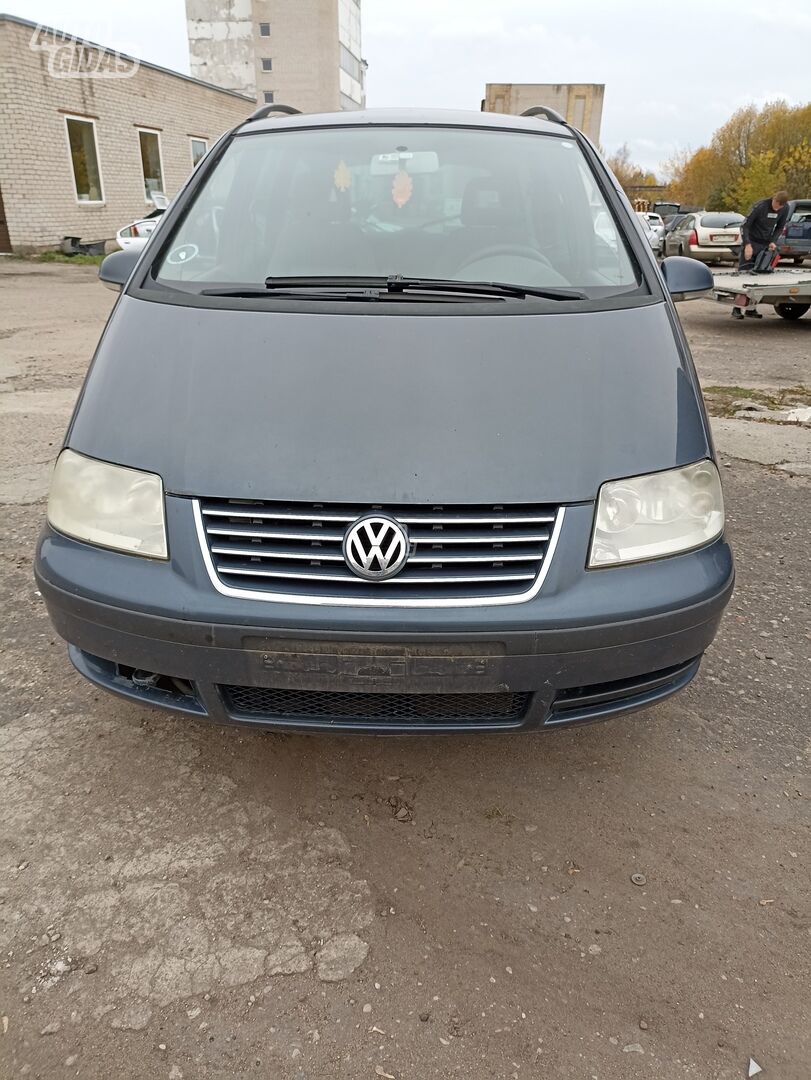Volkswagen Sharan 2004 m dalys