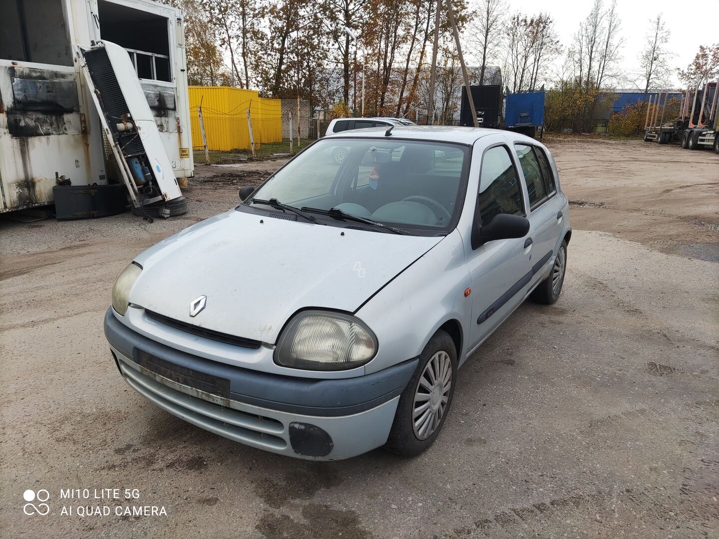Renault Clio 1999 y parts