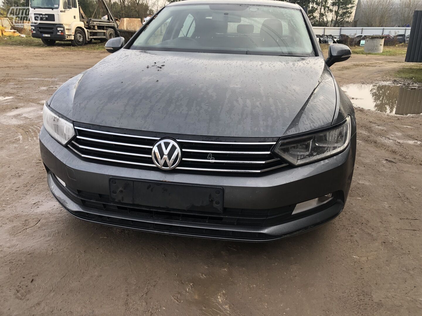 Volkswagen Passat 2016 y parts