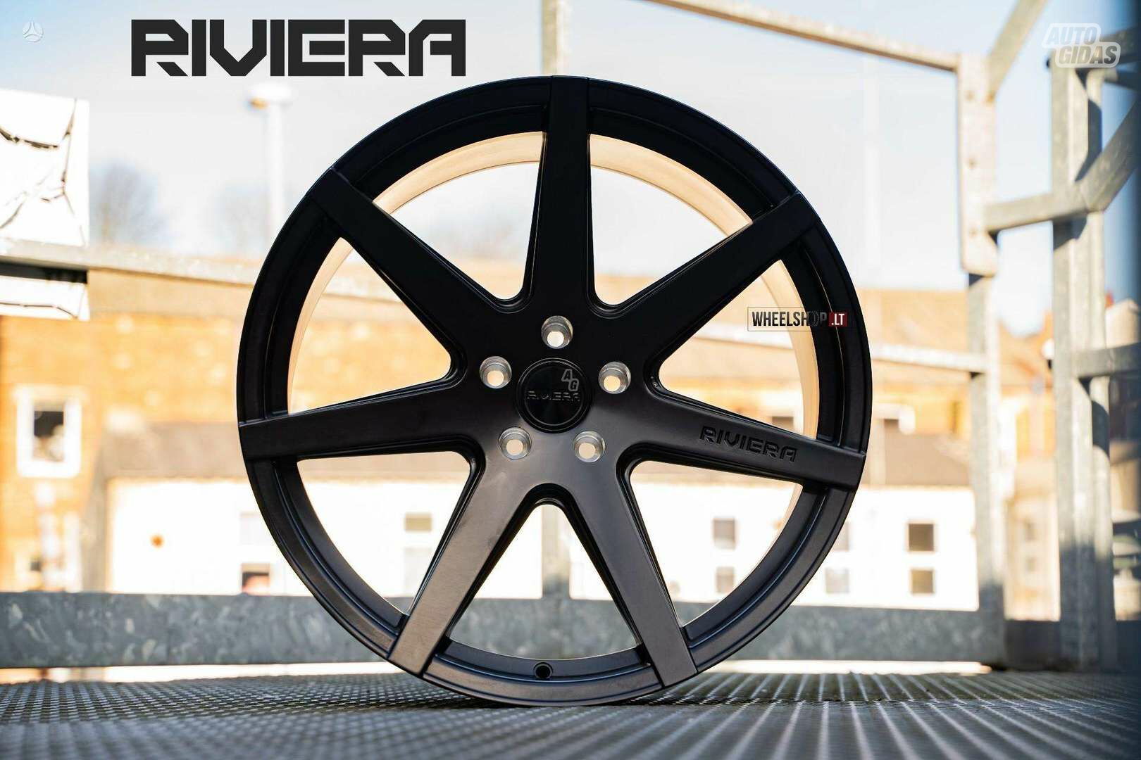 RV177 Matt Black rims