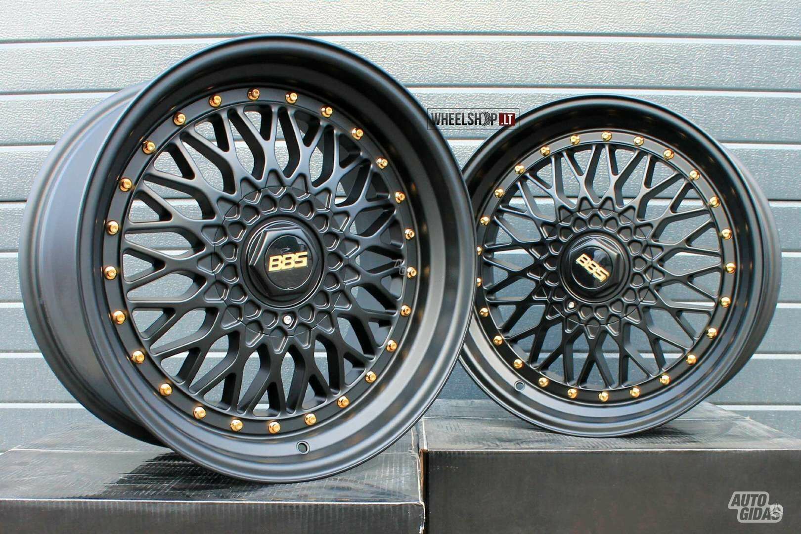 Super RS Black Matt+Gold Rivet rims