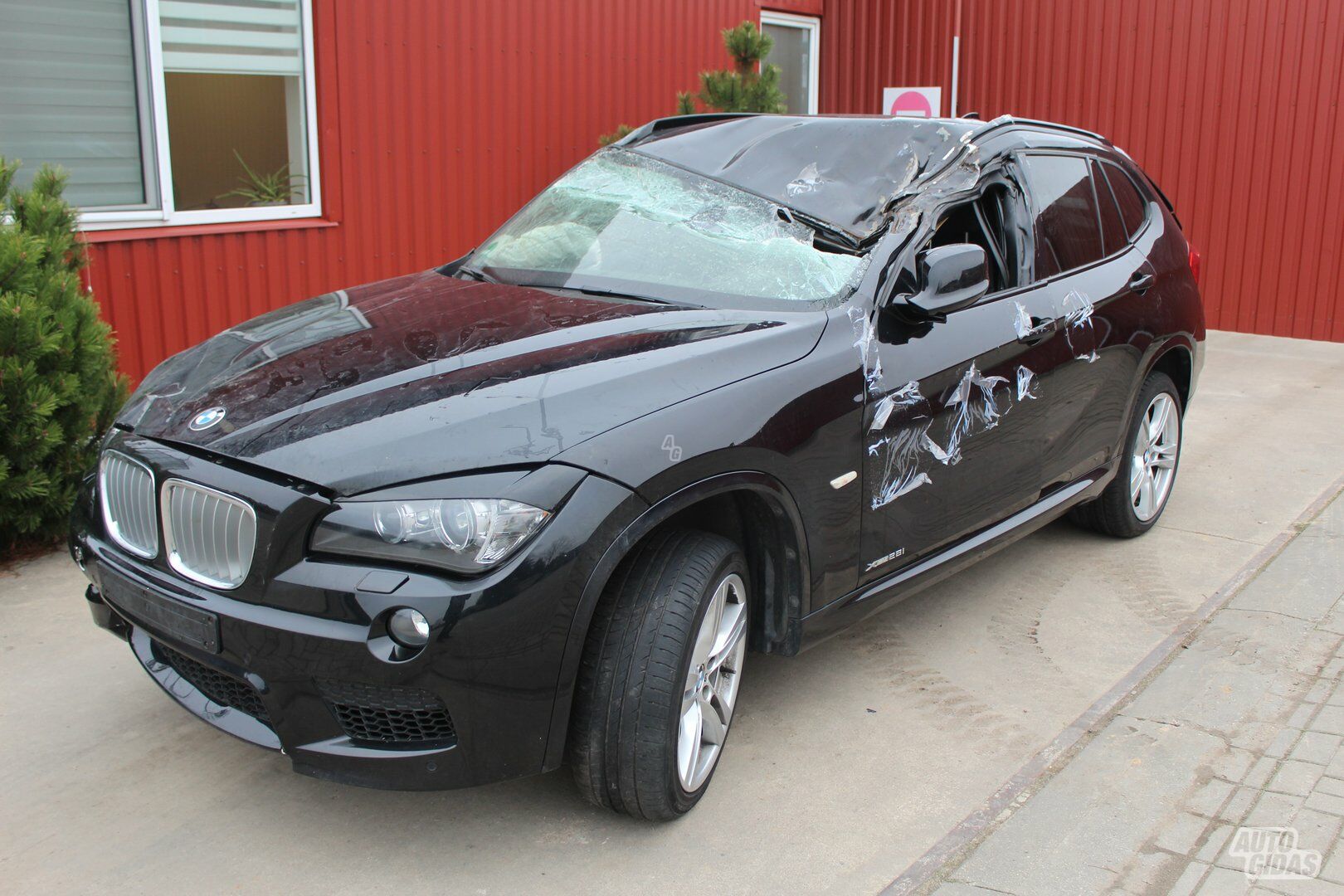 Bmw X1 2011 г запчясти