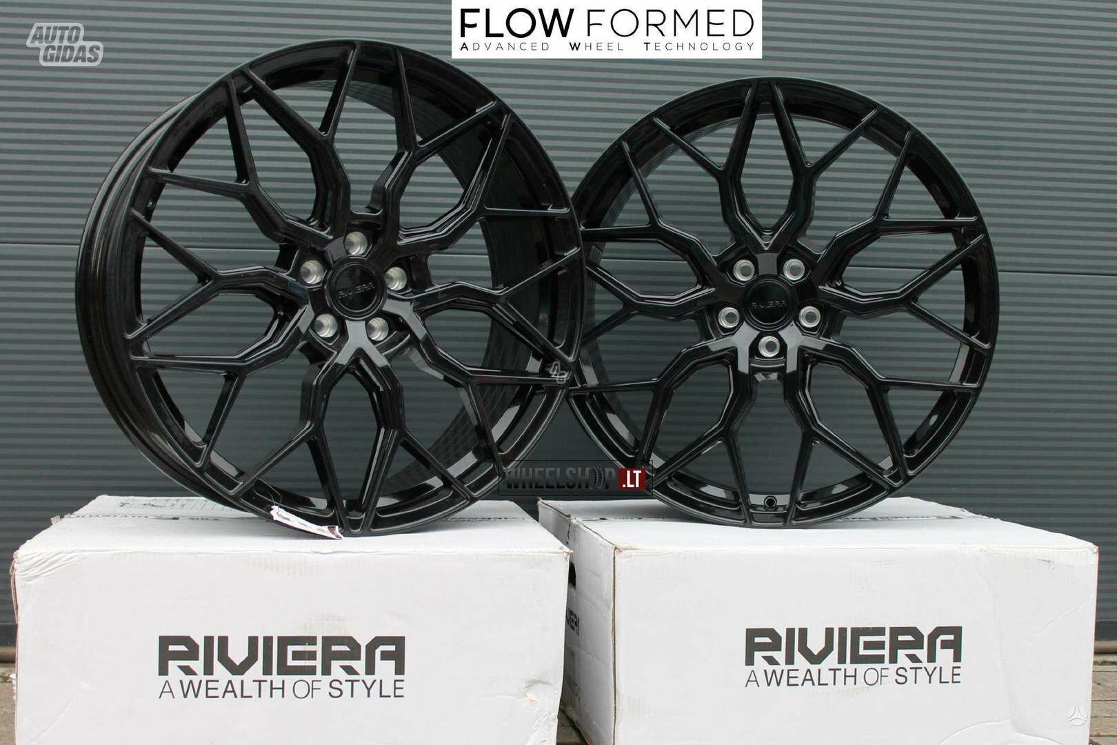 RF108 Gloss Black Flow Formed rims