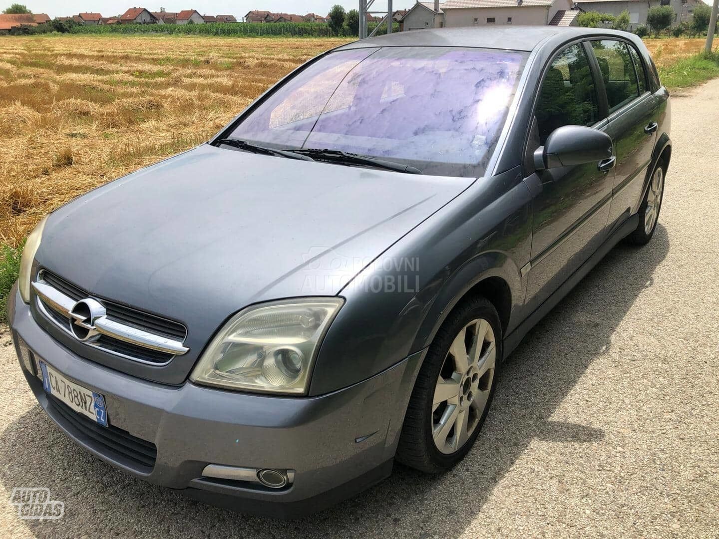 Opel Signum 2003 m dalys