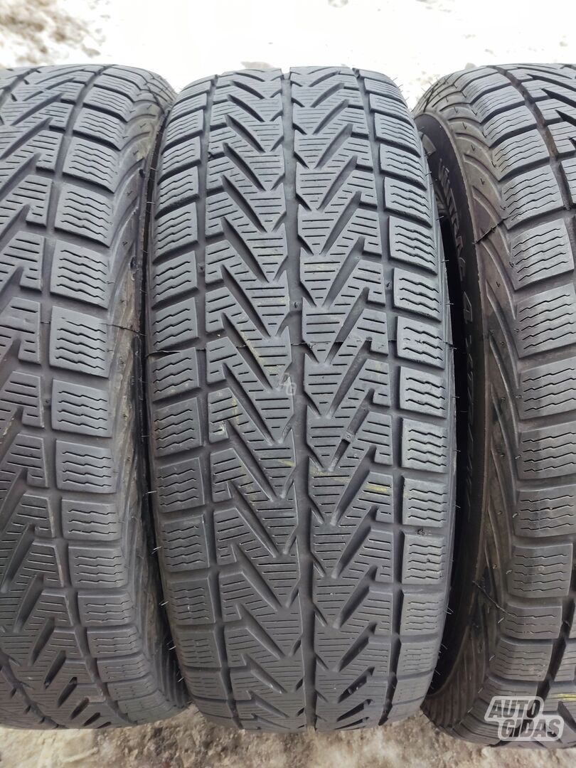 Vredestein M+S R17 summer tyres passanger car