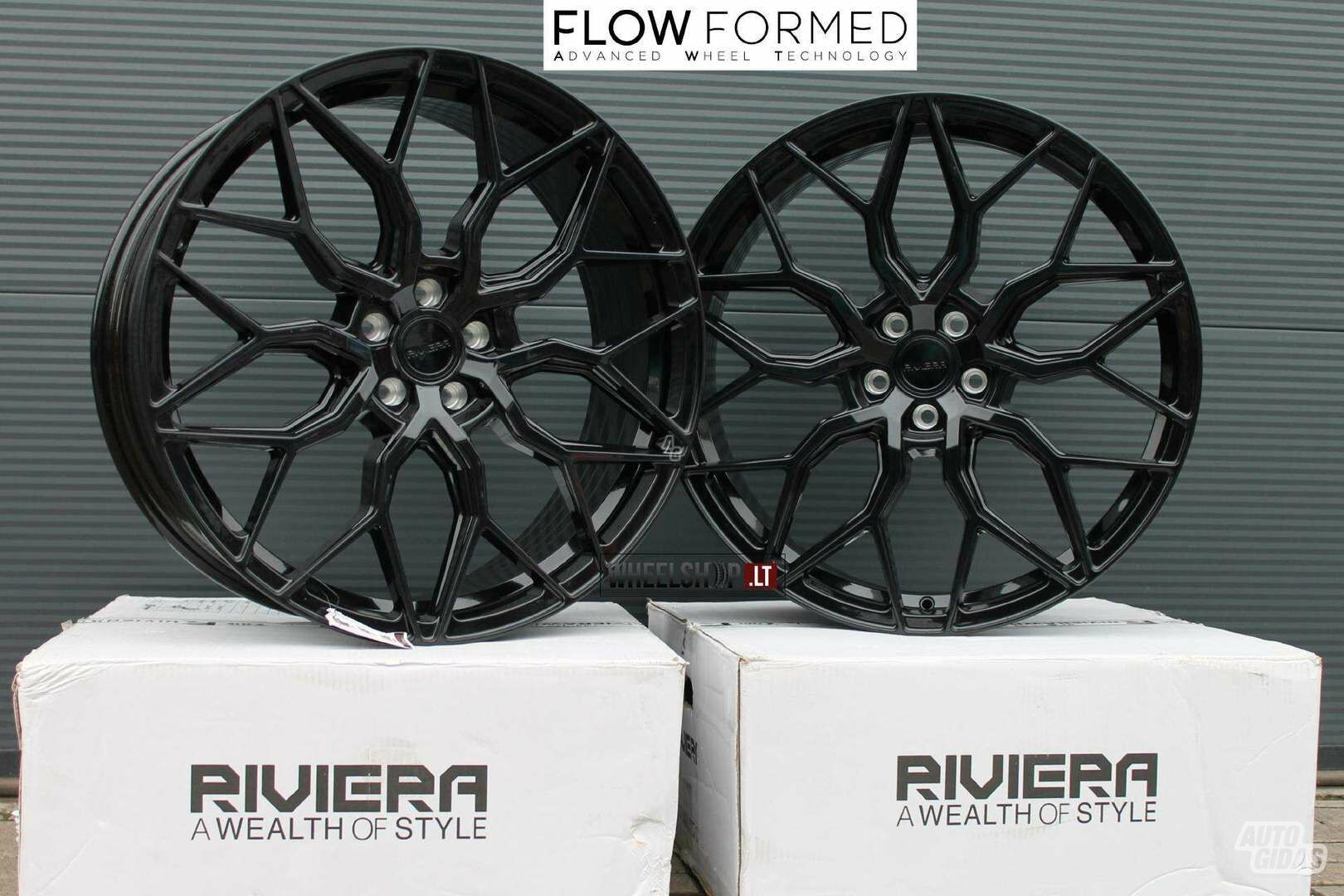 RF108 Gloss Black Flow Formed rims