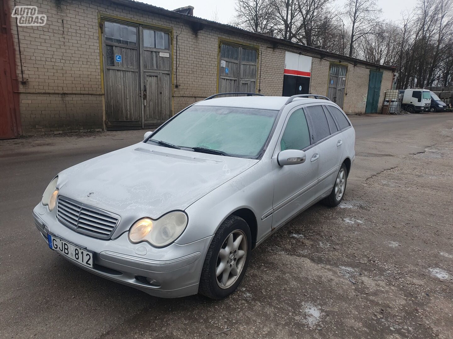 Mercedes-Benz C 240 W203 2.6 B 4MATIC 125 KW 2003 m dalys