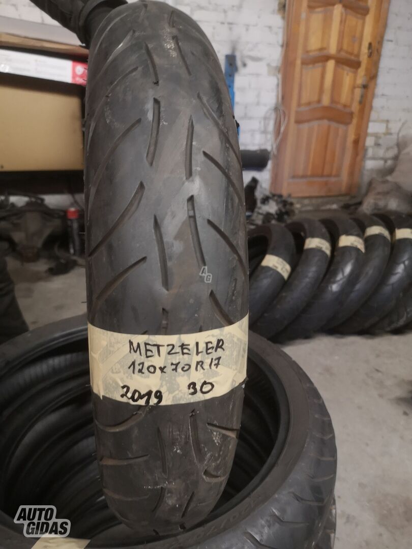 Metzeler R17 летние шины для мотоциклов